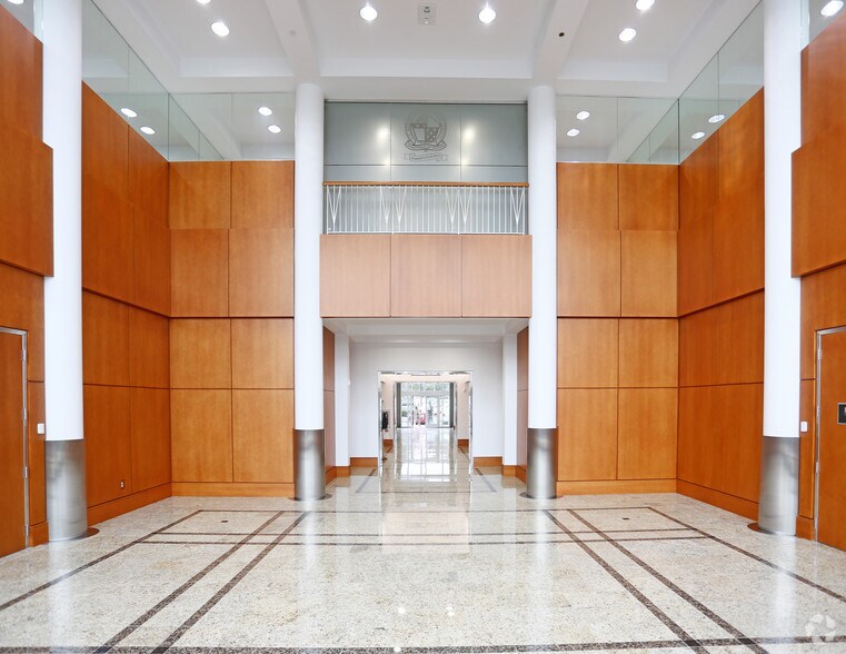 More Photos Of 3545 Whitehall Park Dr, Charlotte Office For Lease