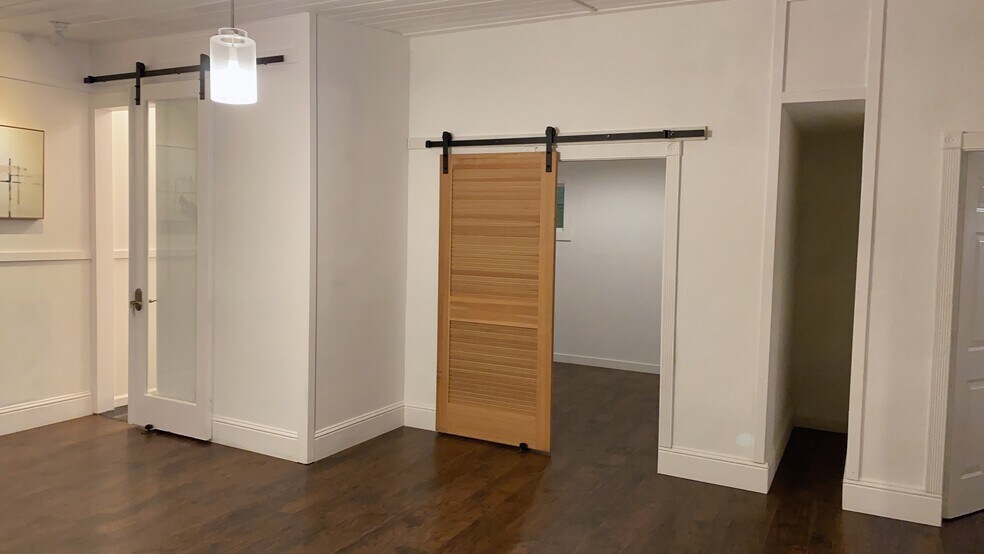 More Photos Of 412-414 E 12th St, Oakland Storefront Retail Residential For Sale