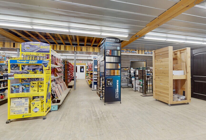 More Photos Of 165 Nebraska St, Sterling General Retail For Sale