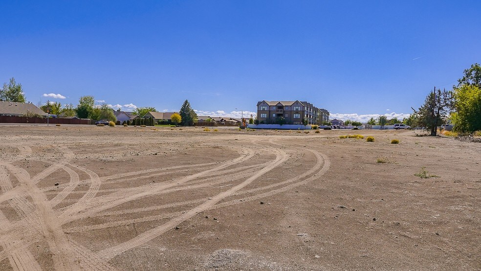 More Photos Of SW 27th St, Redmond Land For Sale