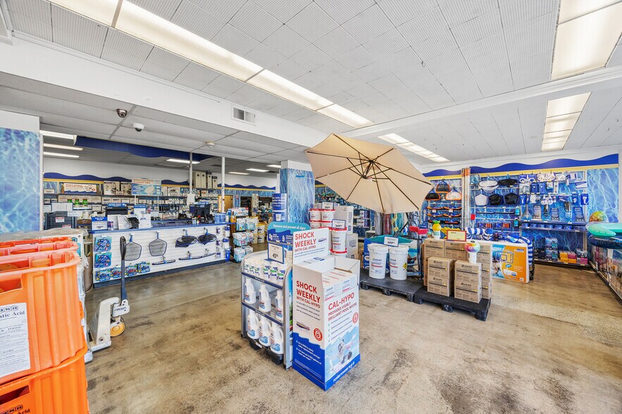 More Photos Of 778 El Camino Real, San Carlos Storefront Retail Office For Sale