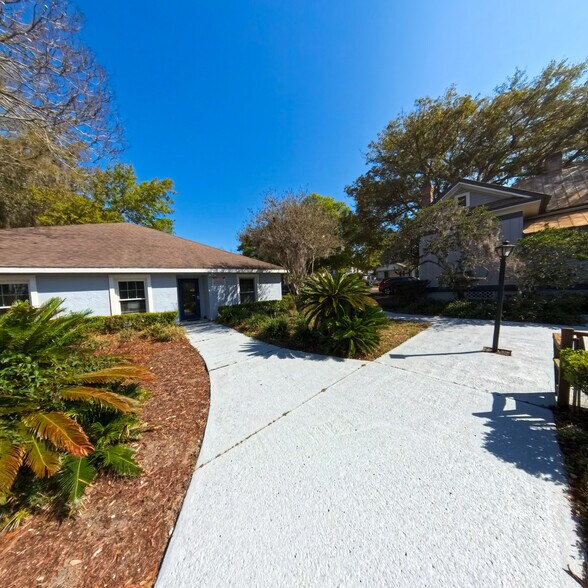 More Photos Of 112 NE Sanchez Ave, Ocala Office For Lease