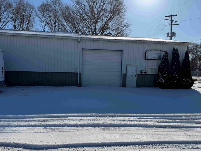 More Photos Of 40 Midland Ave, Rockdale Warehouse For Lease