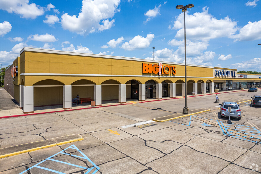 Primary Photo Of 1203-1295 Shreveport Barksdale Hwy, Shreveport Department Store For Sale