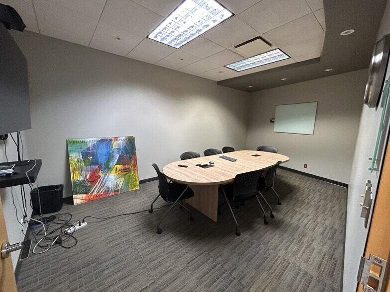 More Photos Of 4628-4640 Calgary Trl NW, Edmonton Storefront For Lease