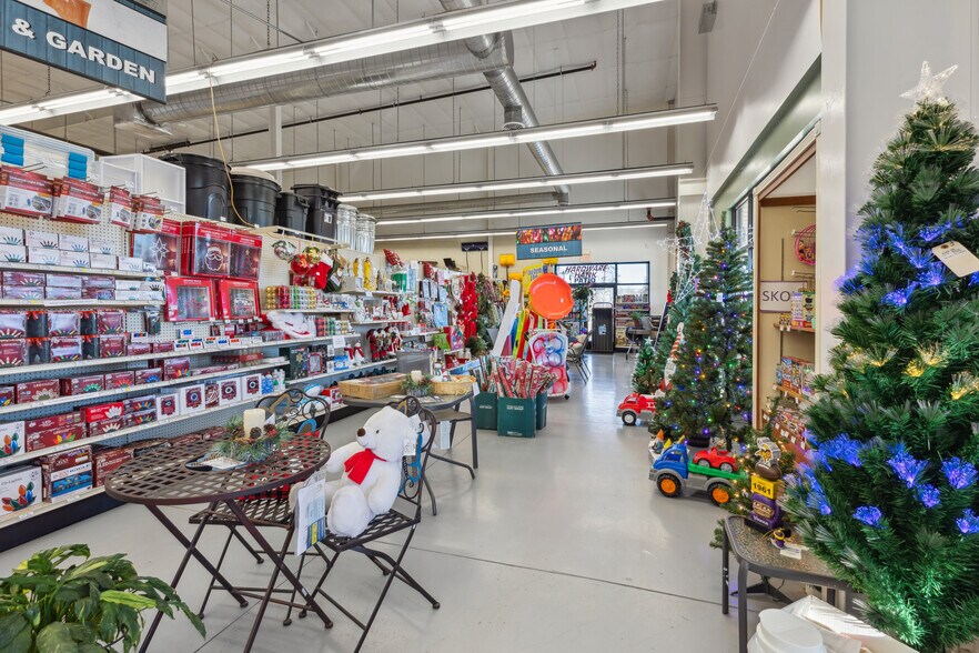 More Photos Of 104 Wall st, Onamia General Retail For Sale