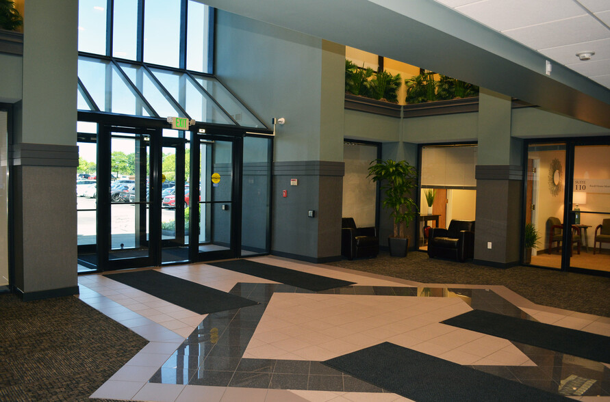 More Photos Of 6920 Pointe Inverness Way, Fort Wayne Office For Lease