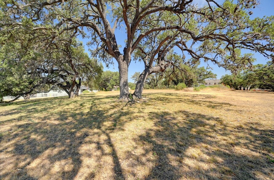 More Photos Of 6123 Ingram Rd, San Antonio Religious Facility For Sale