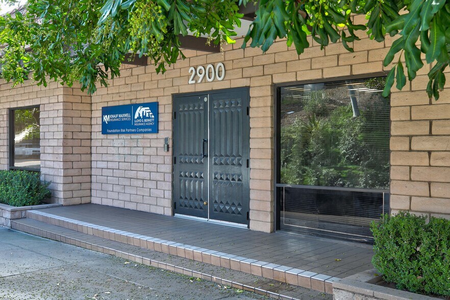 More Photos Of 2900 W Broadway, Los Angeles Office For Sale