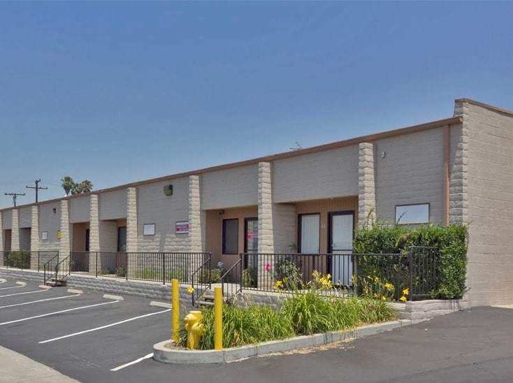 More Photos Of 455 W La Cadena Dr, Riverside Unknown For Lease