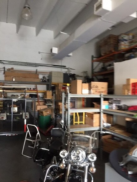 More Photos Of 3100 NW 72nd Ave, Miami Warehouse For Lease