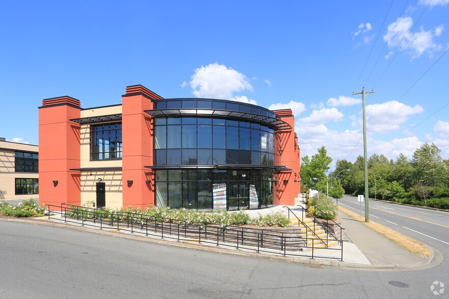 More Photos Of 30475 Cardinal Ave, Abbotsford Office For Sale