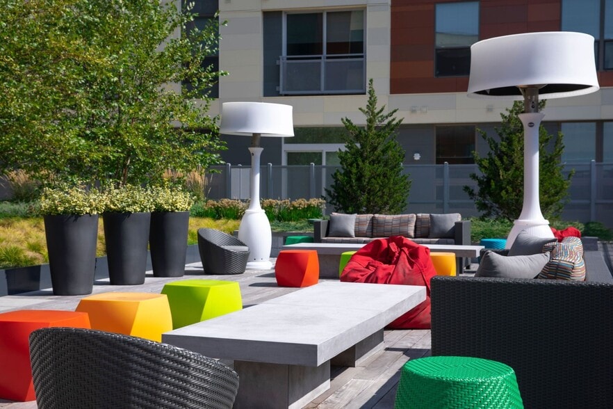 More Photos Of 190 Pleasant St, Malden Apartments For Lease