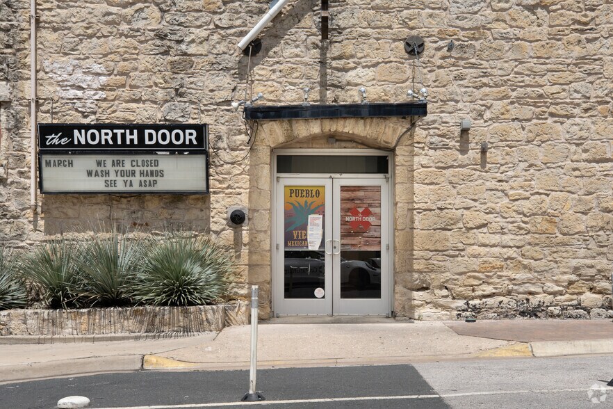 More Photos Of 501 N Interstate 35, Austin Loft Creative Space For Lease