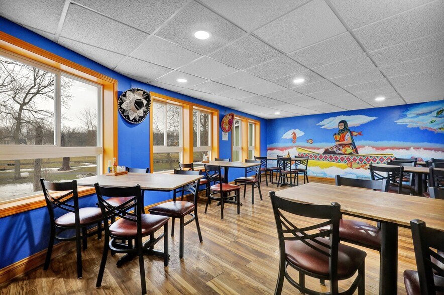 More Photos Of 117 E Grand River Ave, Portland General Retail For Sale