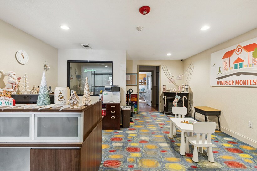 More Photos Of 1751 N Walnut Creek Dr, Mansfield Schools For Sale