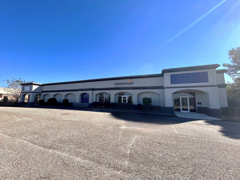 Primary Photo Of 1275 James Dr, Enterprise Medical For Sale