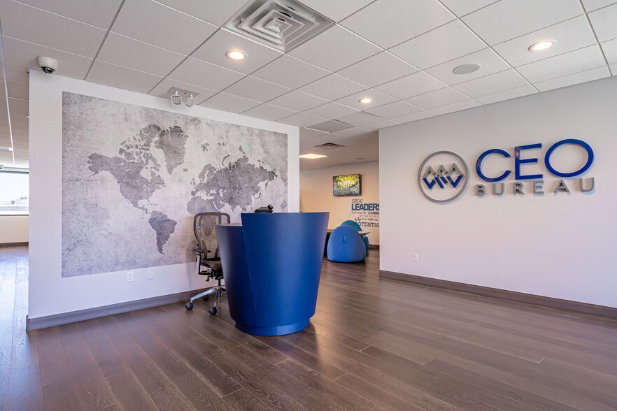 More Photos Of 531 E Bethany Home Rd, Phoenix Office For Sale