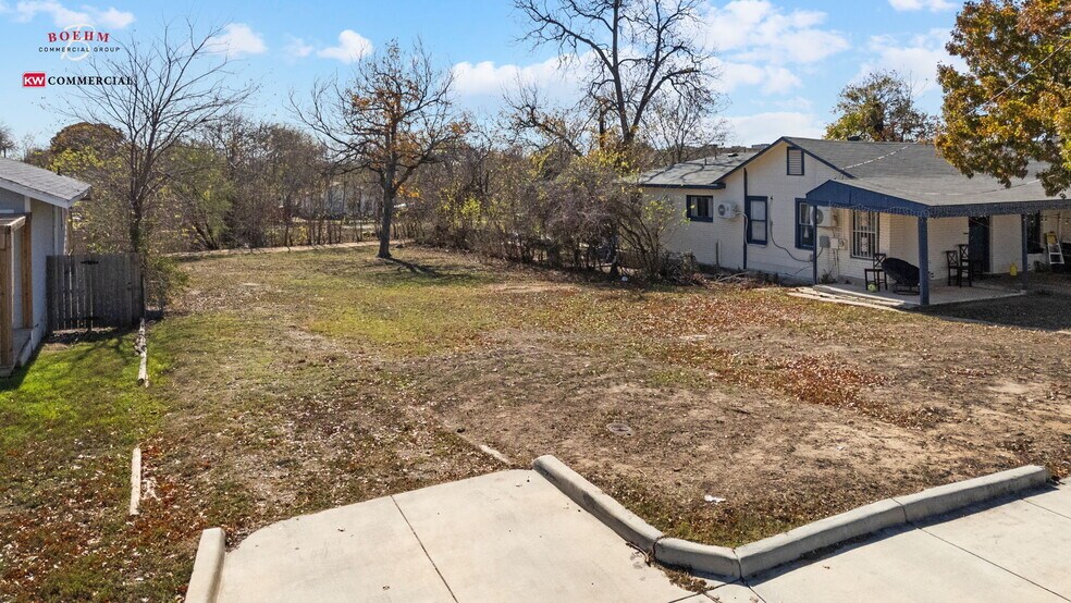 More Photos Of 920 Martin Luther King Dr, San Antonio Land For Sale