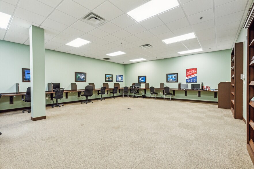 More Photos Of 3915 Mcdermott Rd, Plano Storefront Retail Office For Lease