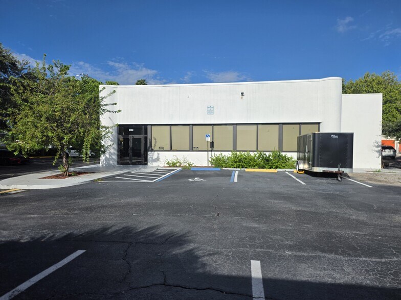 More Photos Of 1820 Lake Worth Rd, Lake Worth Office For Lease