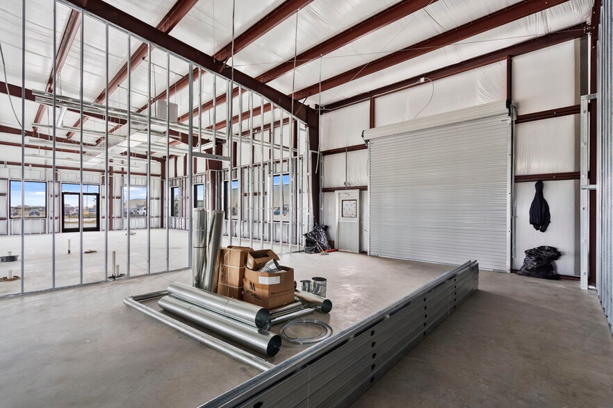 More Photos Of Hwy. 90 and Commerce, Katy Office For Lease