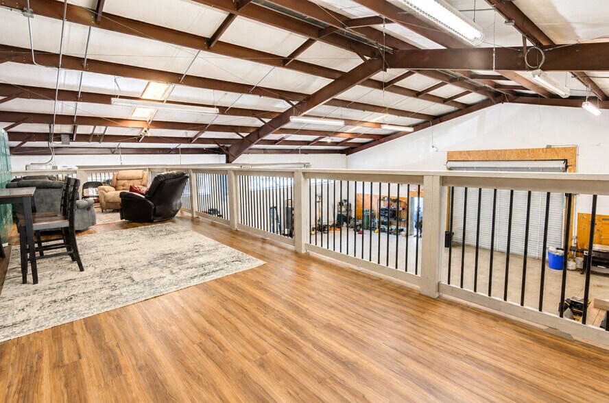More Photos Of 165 Coile Dr, Athens Light Manufacturing For Sale