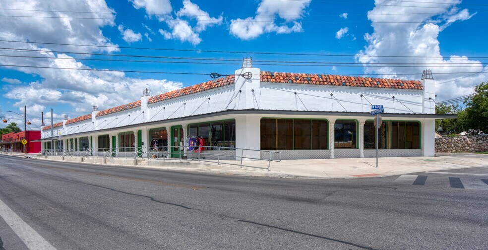 More Photos Of 700-714 Fredericksburg Rd, San Antonio Storefront Retail Office For Lease