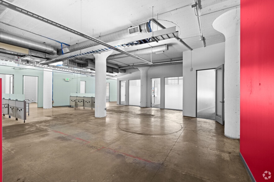 More Photos Of 283 4th St, Oakland Loft Creative Space For Sale