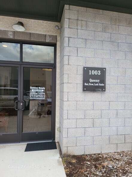More Photos Of 26077 Nelson Way, Katy Light Distribution For Lease