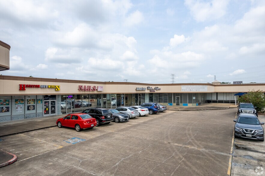 More Photos Of 1250 Texas Pky, Stafford Unknown For Lease