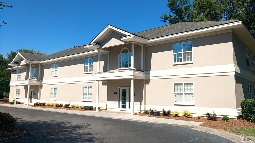 More Photos Of 37 W Fairmont Ave, Savannah Office For Lease