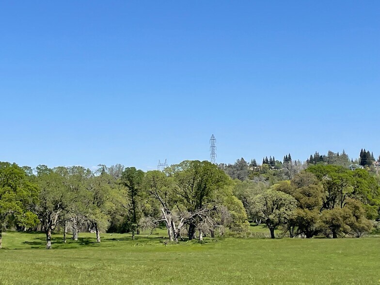 More Photos Of 1 Cardwell Ave, Orangevale Land For Sale