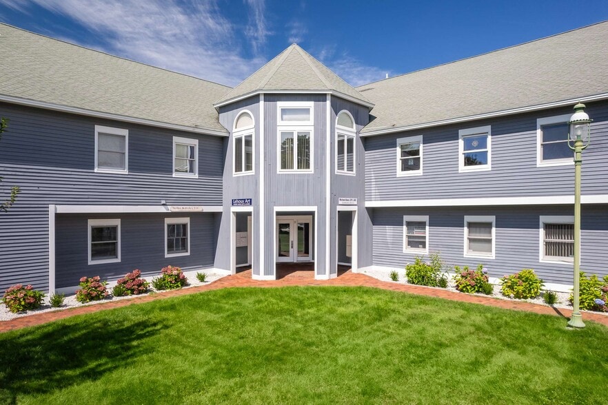 More Photos Of 1662 Post Rd, Wells Office For Sale