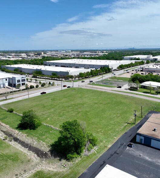 More Photos Of 2603 Arkansas Ln, Grand Prairie Industrial For Lease