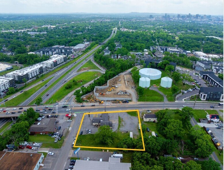 Primary Photo Of 707 E Trinity Ln, Nashville Warehouse For Lease