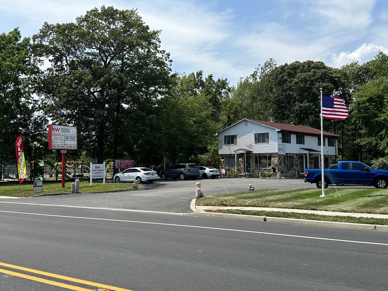 Primary Photo Of 824 Radio Rd, Tuckerton Office For Lease