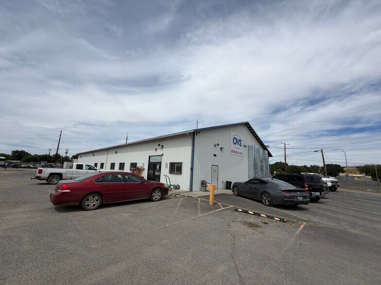 More Photos Of 1130 Buena Rd, Zillah Warehouse For Sale