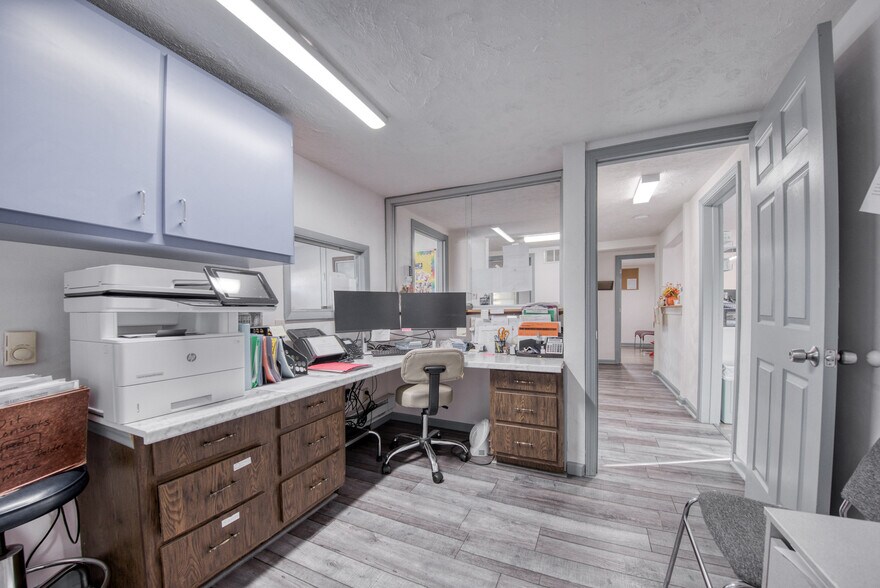 More Photos Of 4212 Old William Penn Hwy, Murrysville Medical For Sale