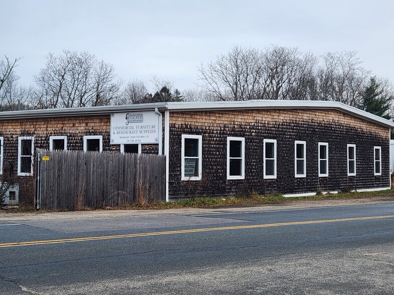 Primary Photo Of 161 Oak Hill Rd, North Kingstown Light Manufacturing For Lease