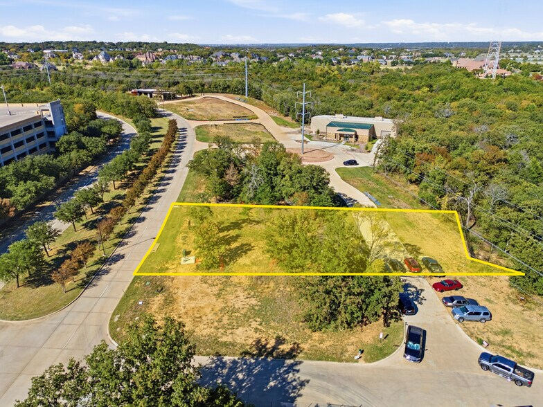 More Photos Of 1420 W Kirkwood Blvd, Southlake Office For Lease