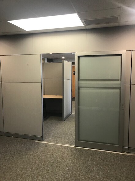 More Photos Of 1157 Fairport Rd, Fairport Medical For Lease