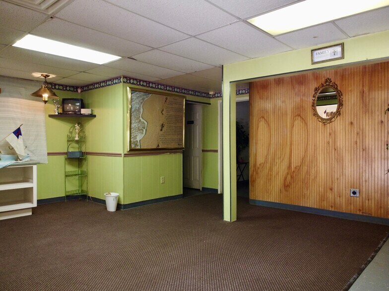 More Photos Of 10423 Flat Shoals Rd, Covington Restaurant For Sale