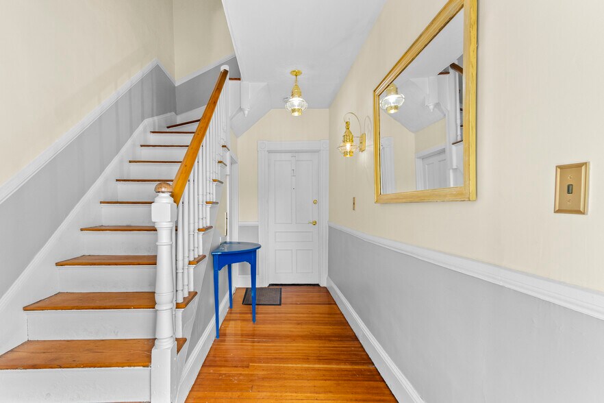 More Photos Of 13 Dean Ave, Newport Apartments For Sale