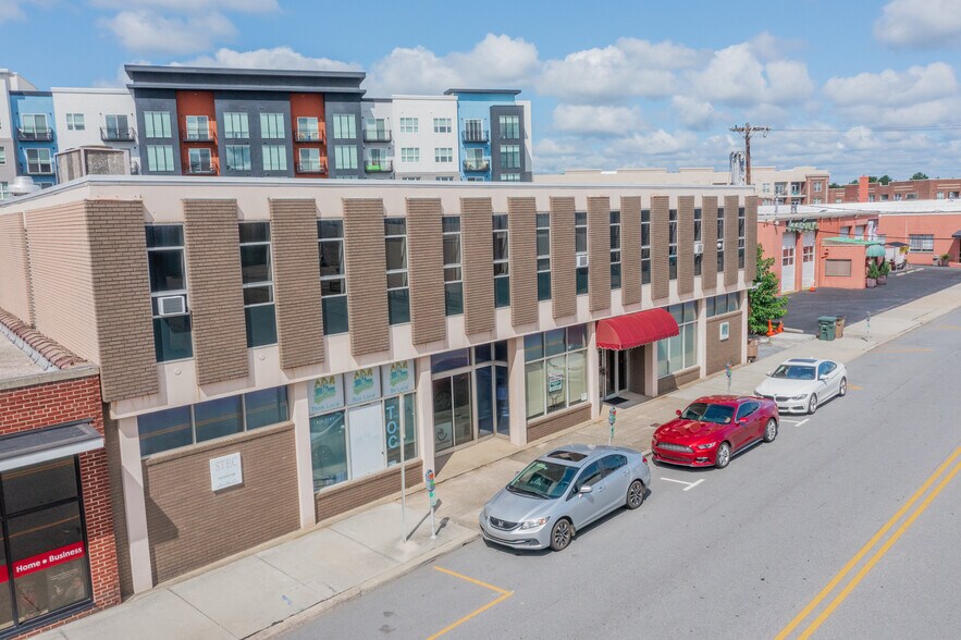 More Photos Of 405 Battleground Ave, Greensboro Office For Lease