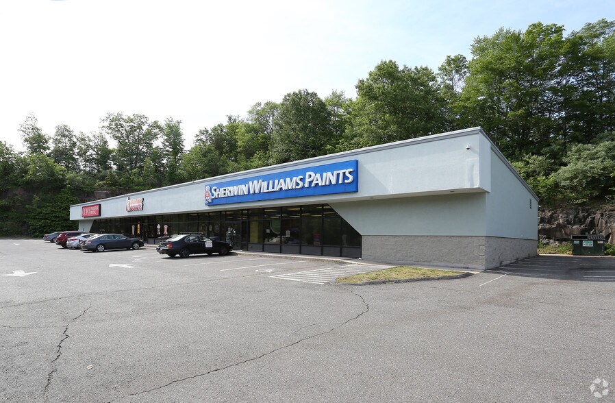 More Photos Of 50 Berlin Rd, Cromwell Unknown For Lease