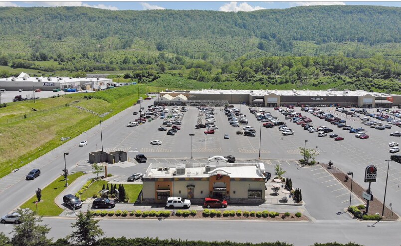 More Photos Of 3951 College Ave, Bluefield Fast Food For Sale