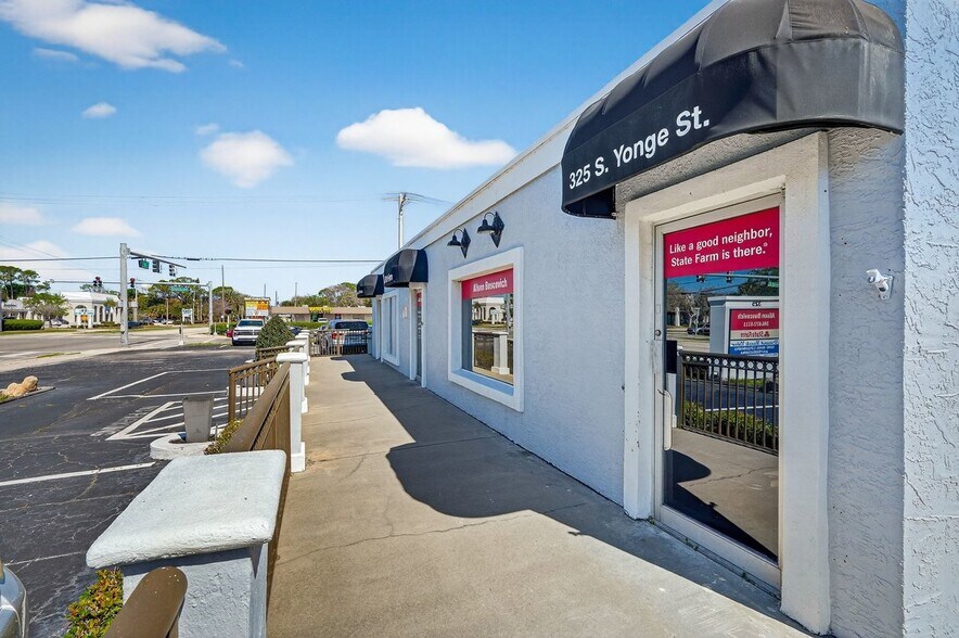 More Photos Of 325 S Yonge St, Ormond Beach Medical For Sale