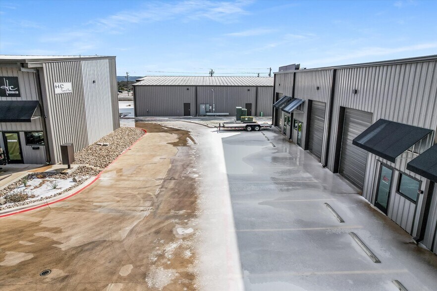 More Photos Of 397 Northridge Rd, Marble Falls Unknown For Lease