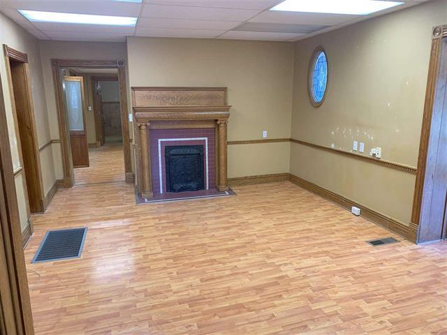 More Photos Of 224 S 5th St, Richmond Medical For Sale